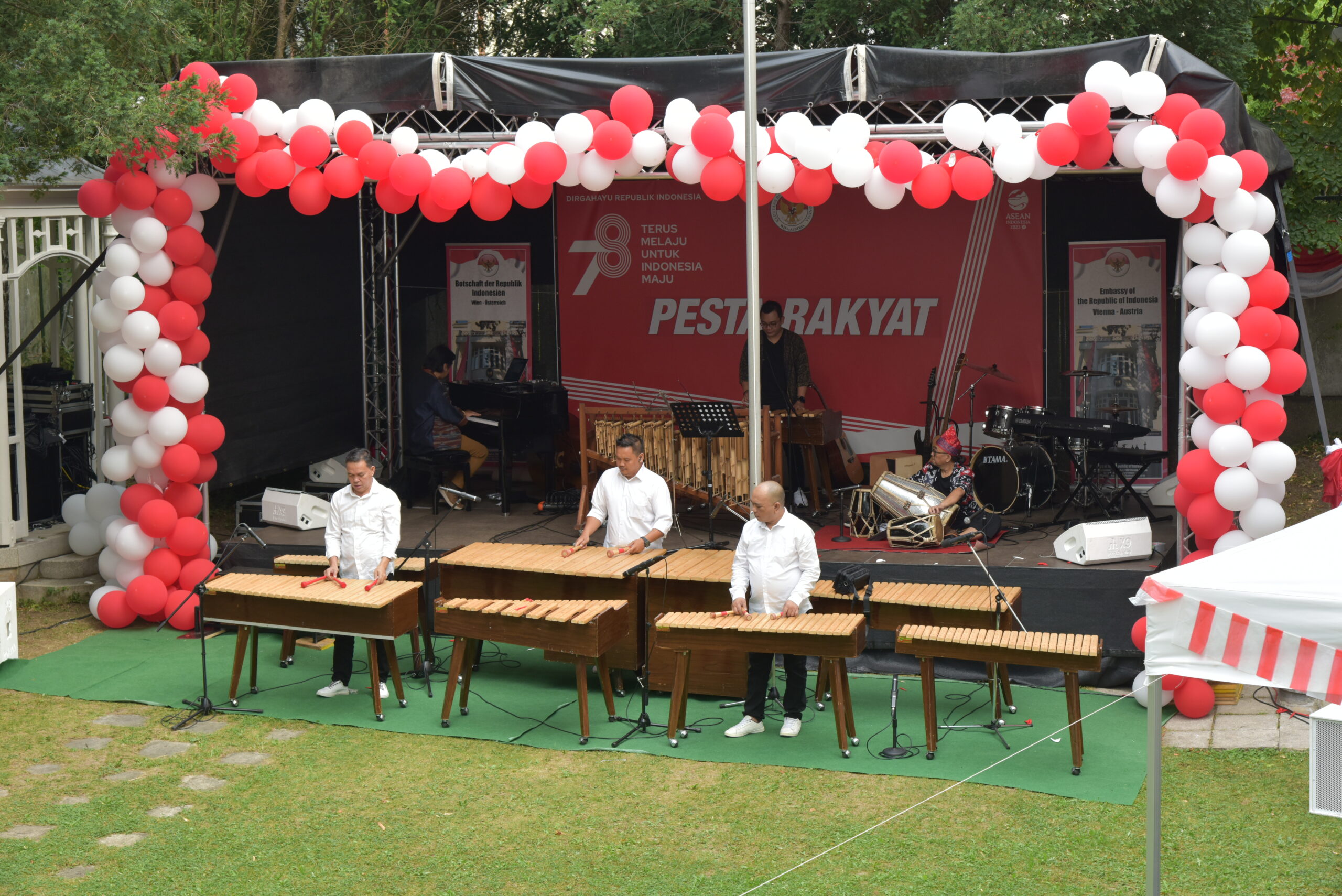 Pesta Rakyat 2023 Menjadi Acara yang Ditunggu Warga Kota Wina ...