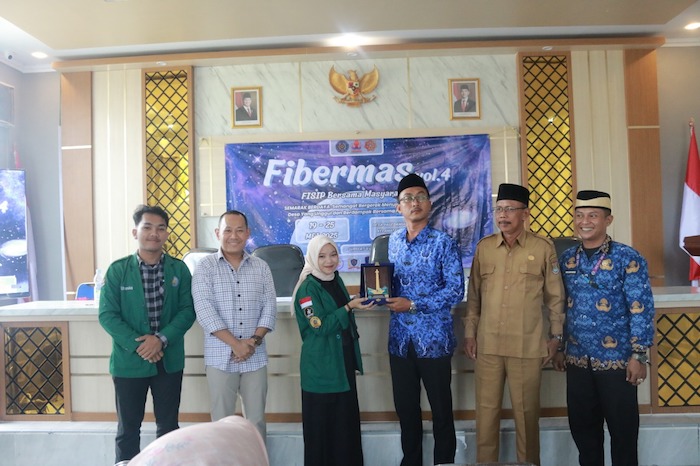 Menjawab Kebijakan Kampus Berdampak: BEM Fisip Uhamka Inisiasi Permberdayaan Masyarakat