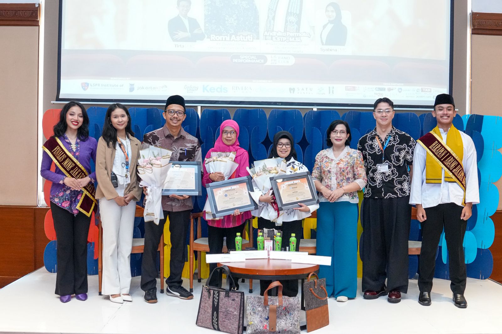 Gaungkan Kampanye “Sustainable Fashion” Pemerintah Meriahkan Dressponsible Vol. 2