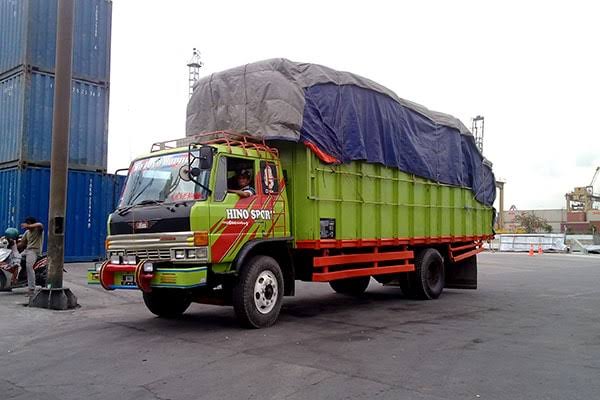 Komisi V DPR Soroti Langkah Kemenhub Tangani ODOL