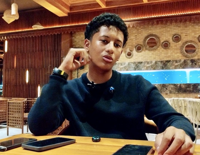 Dalam Bincang Santai Bersama Media, Qarrar Firhand Terlihat Makin Matang dan Cerdas