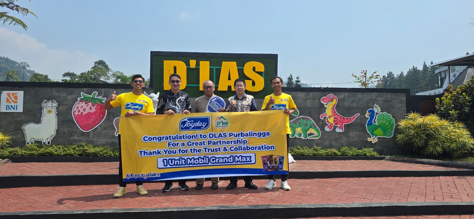 Joyday Genjot Pasar Es Krim, Mitra Wisata Raih Hadiah Mobil