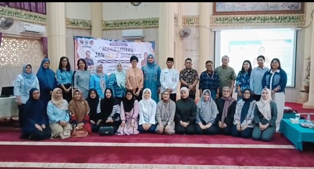 “Coaching Writing Skill” , Cara SMAN 8 Jakarta Agar Gen Z Jago Nulis